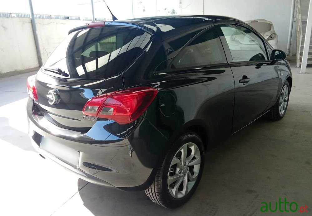 2015' Opel Corsa photo #3