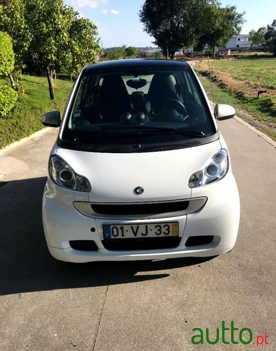 2010' Smart Fortwo photo #1