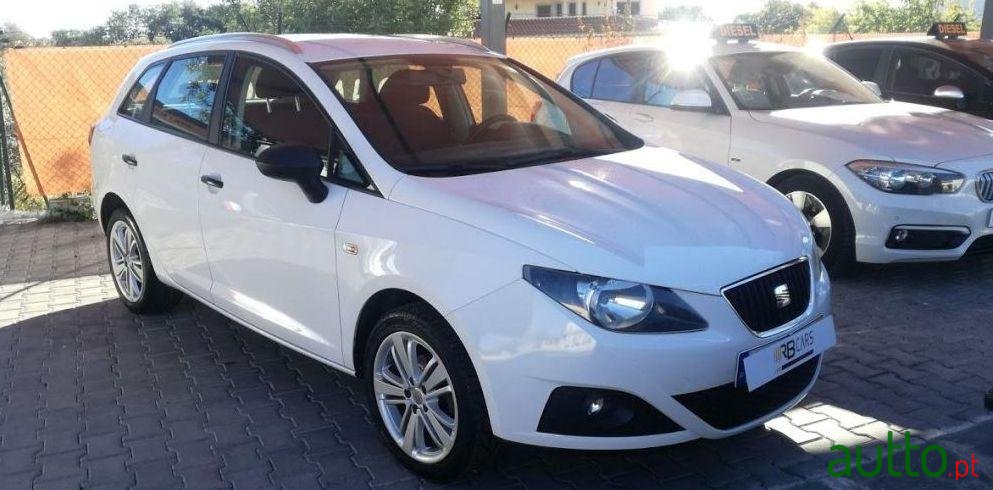 2011' SEAT Ibiza 1.2 Tdi Style Dpf photo #2