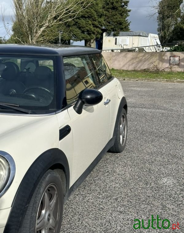 2007' MINI Cooper D photo #4