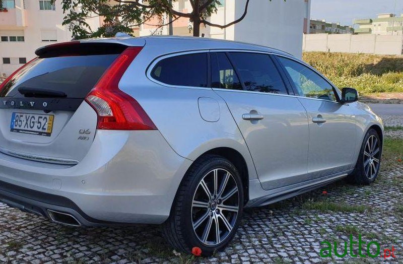 2014' Volvo V60 photo #3