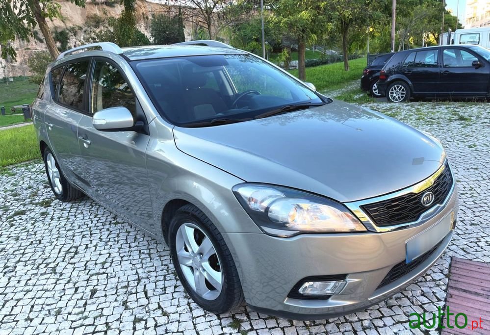 2013' Kia Ceed Sw photo #5