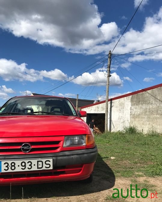1994' Opel Astra photo #1