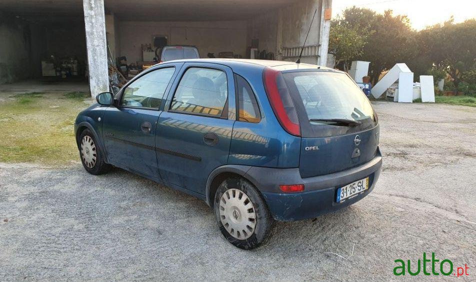 2001' Opel Corsa 1.0 photo #4
