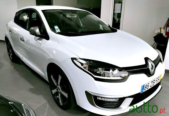 2014' Renault Megane photo #4