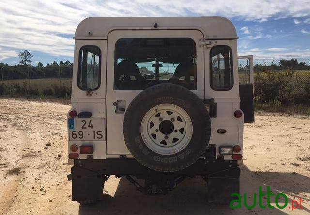 1997' Land Rover Defender 90 300 TDi photo #3