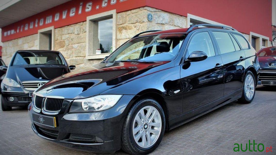 2007' BMW 320 D Touring photo #1