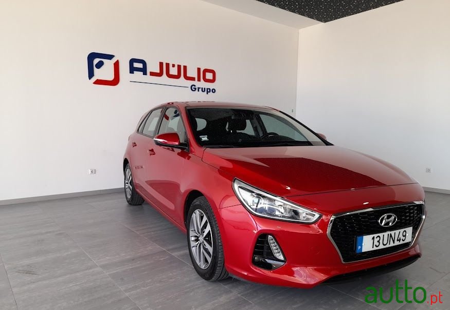 2018' Hyundai i30 photo #1