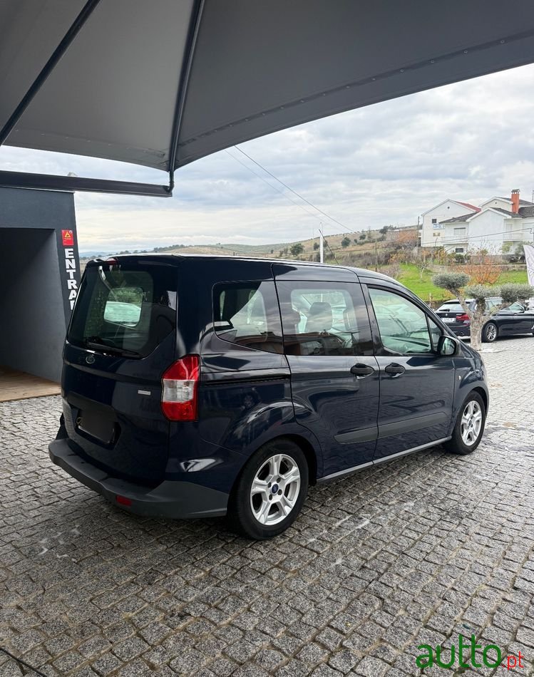 2015' Ford Tourneo Courier photo #3