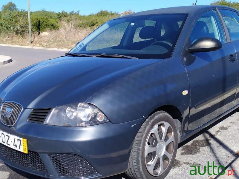 2007' SEAT Ibiza photo #2