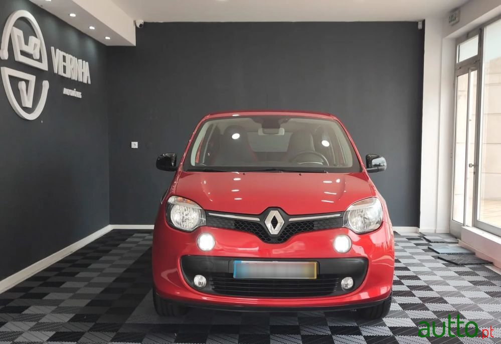 2015' Renault Twingo photo #6