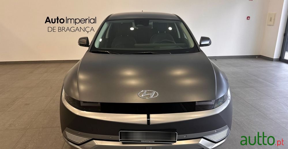 2024' Hyundai Ioniq 5 photo #3