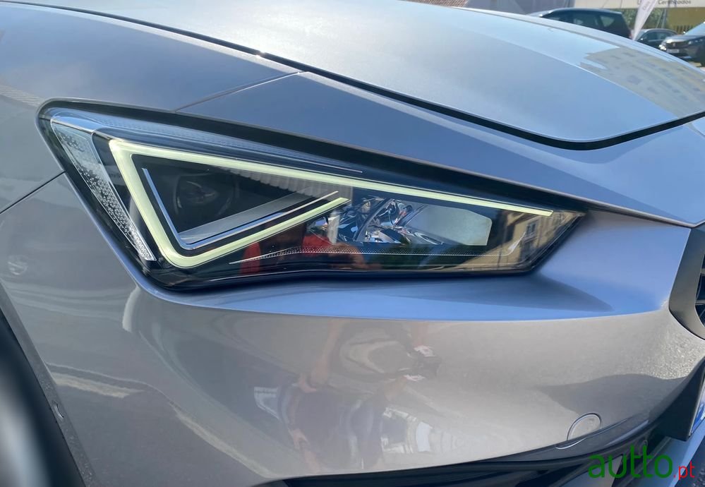 2021' SEAT Leon 1.0 Tsi Fr photo #6