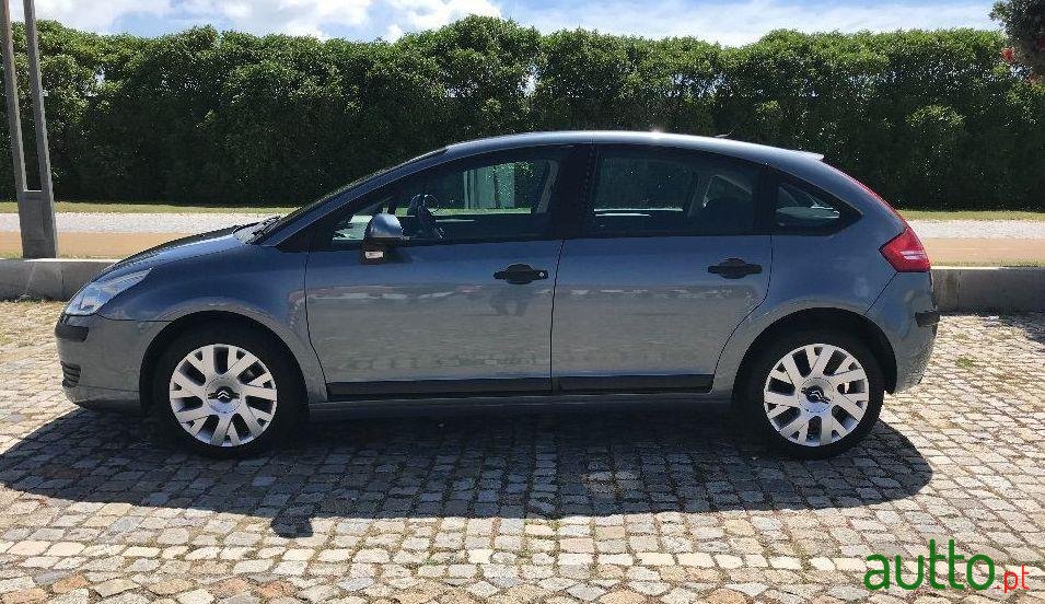 2007' Citroen C4 photo #2