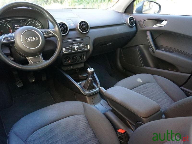 2016' Audi A1 Sportback photo #5