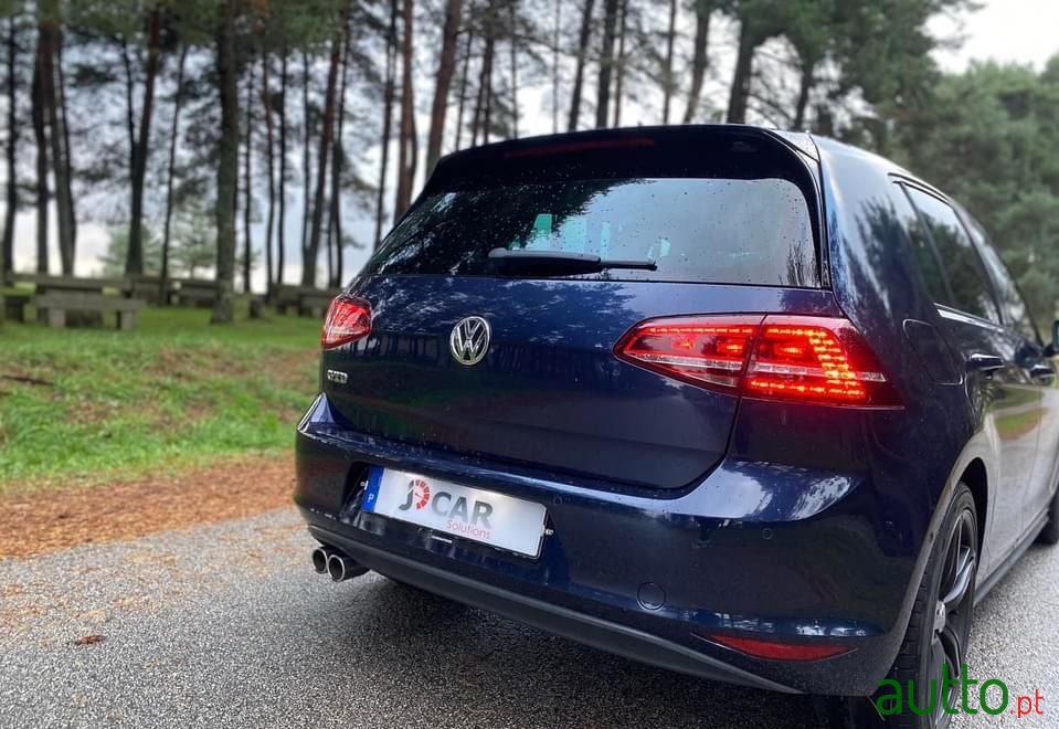 2013' Volkswagen Golf photo #4