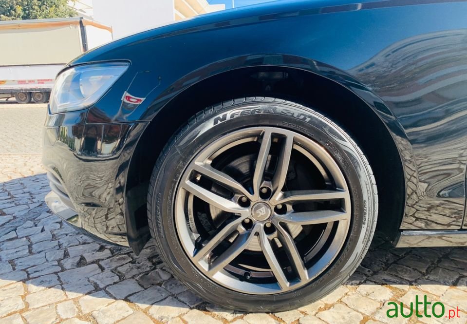 2011' Audi A6 photo #5