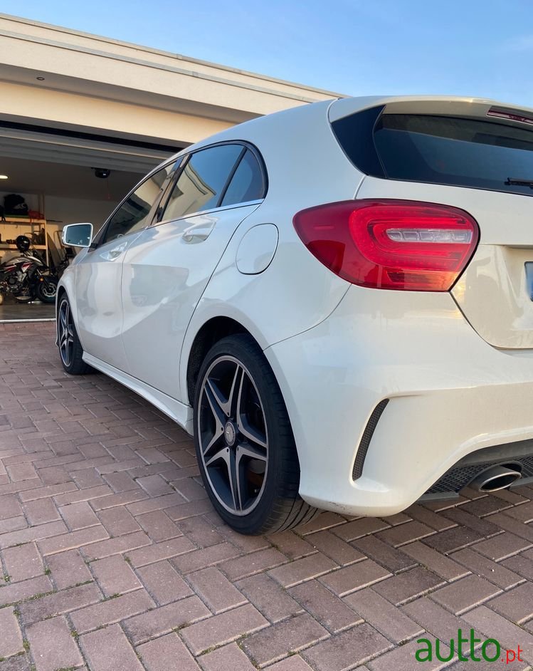 2014' Mercedes-Benz Classe A photo #3