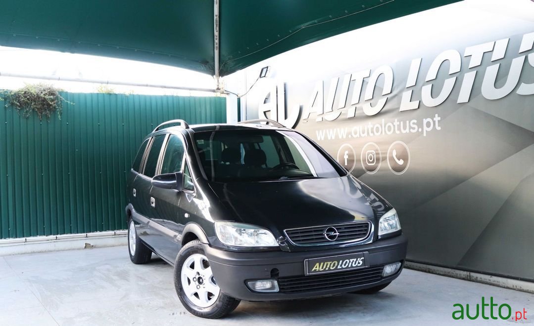 2001' Opel Zafira photo #1