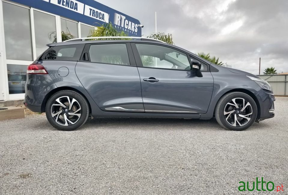 2018' Renault Clio Break photo #3