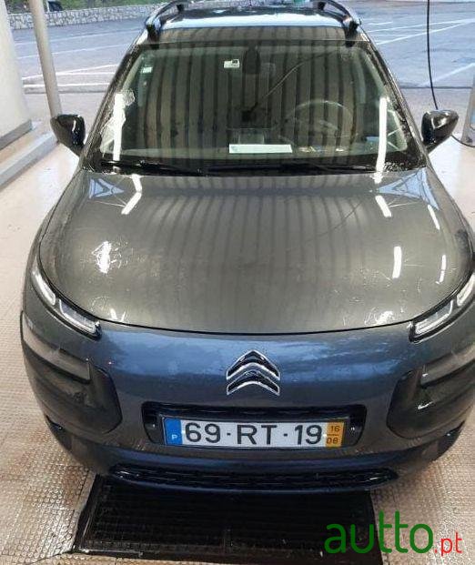 2016' Citroen C4 Cactus photo #1