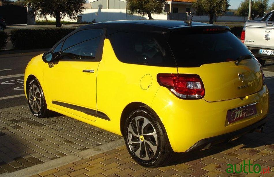 2013' Citroen DS3 photo #2