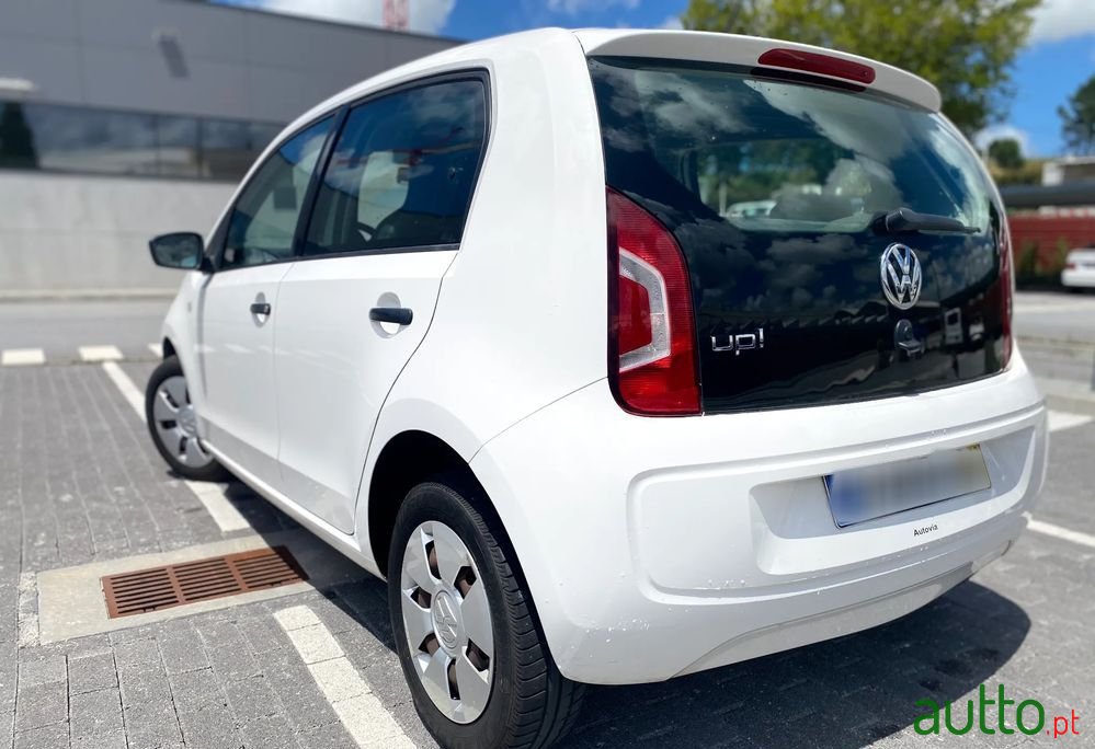 2012' Volkswagen Up! photo #3