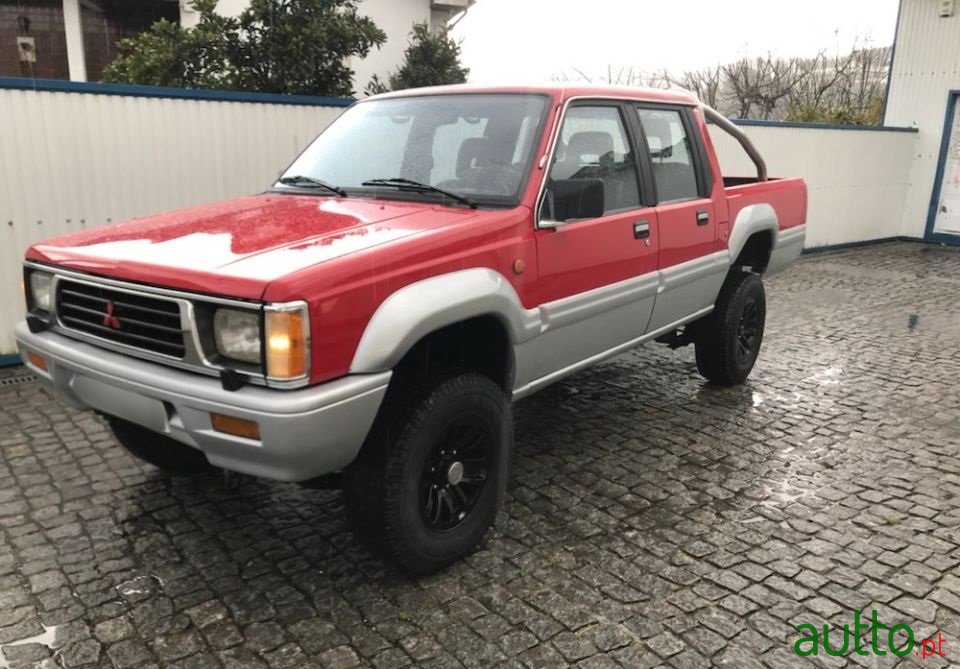 1995' Mitsubishi L200 2.5 TD 4x4 photo #1