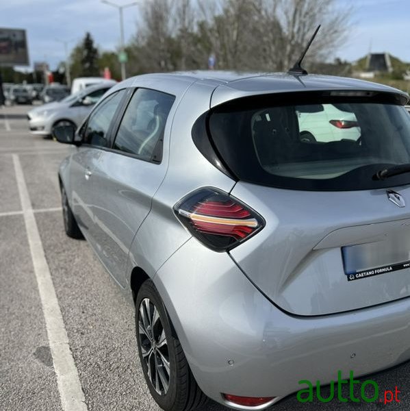 2021' Renault Zoe photo #4