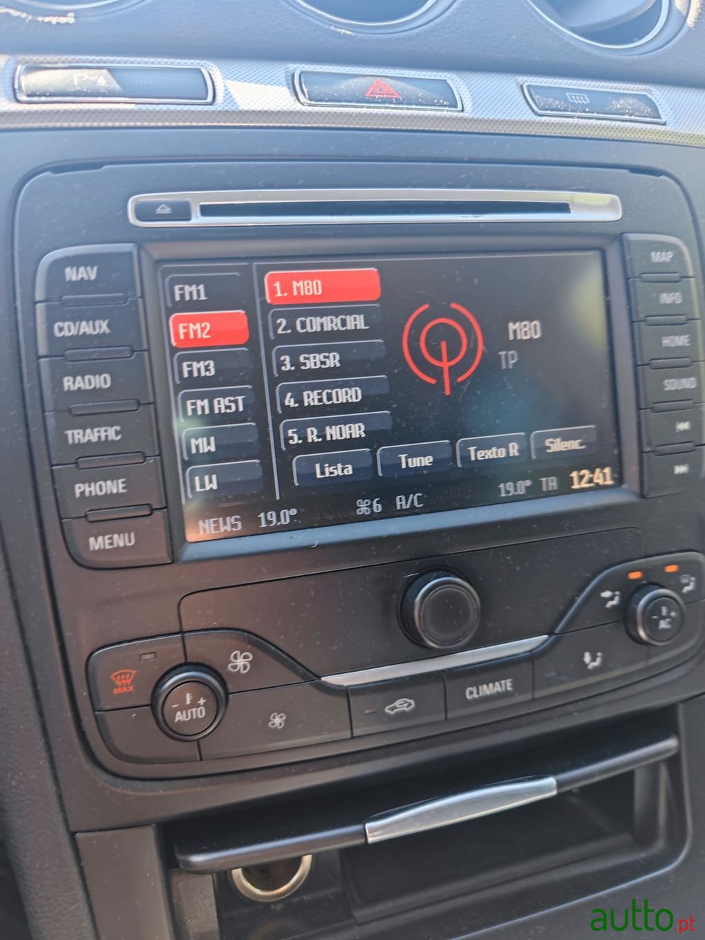 2014' Ford Galaxy photo #4