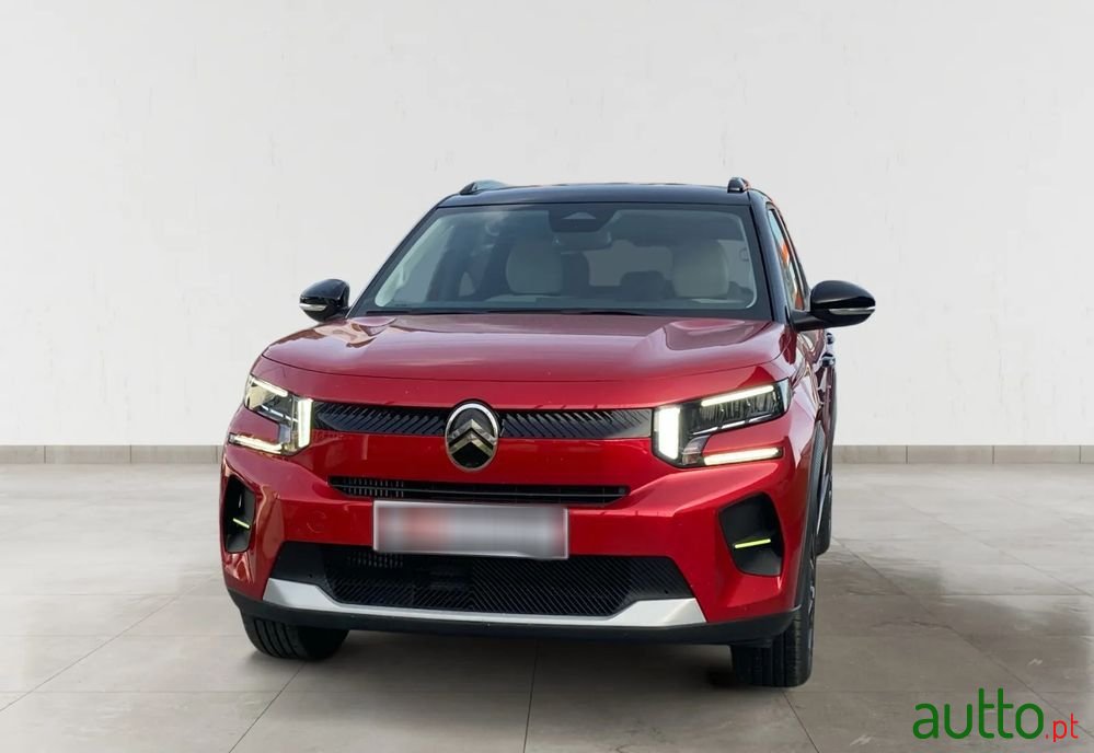 2024' Citroen C3 1.2 Puretech Max photo #2