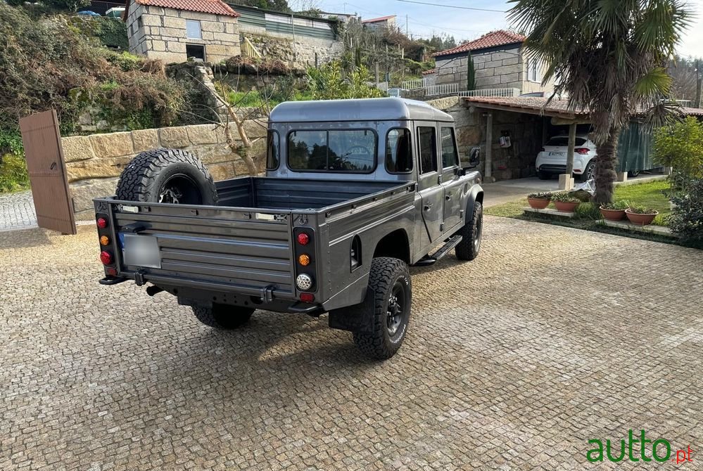 1999' Land Rover Defender photo #4