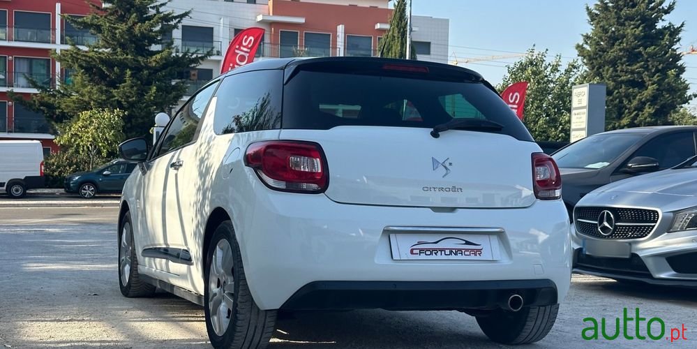 2014' Citroen DS3 1.6 Vti So Chic photo #6