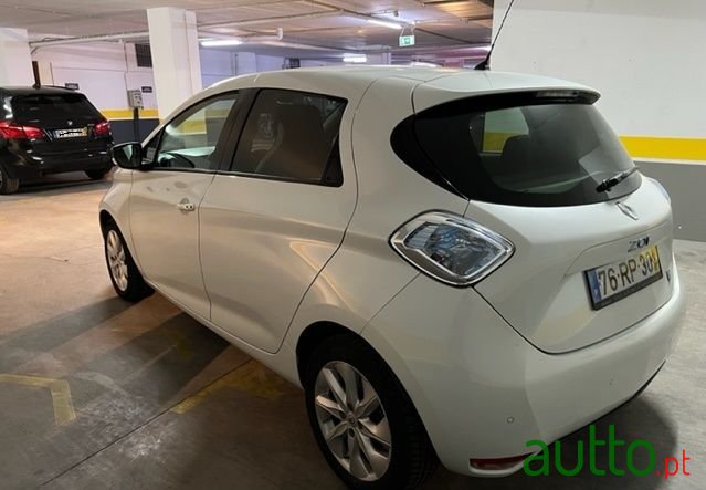 2016' Renault Zoe photo #2