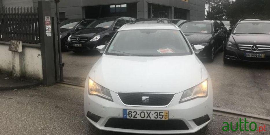 2014' SEAT Leon 1.6 Tdi Ecomotive Style photo #2