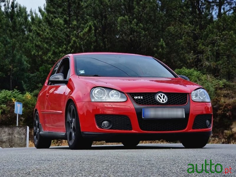 2006' Volkswagen Golf photo #1