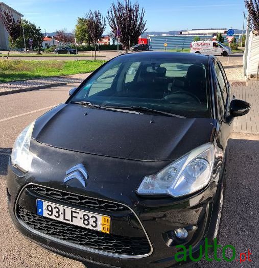 2011' Citroen C3 photo #4