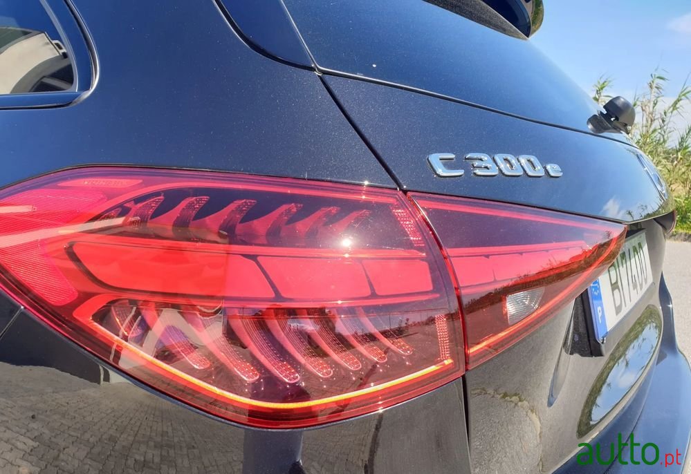 2022' Mercedes-Benz C 300 photo #5