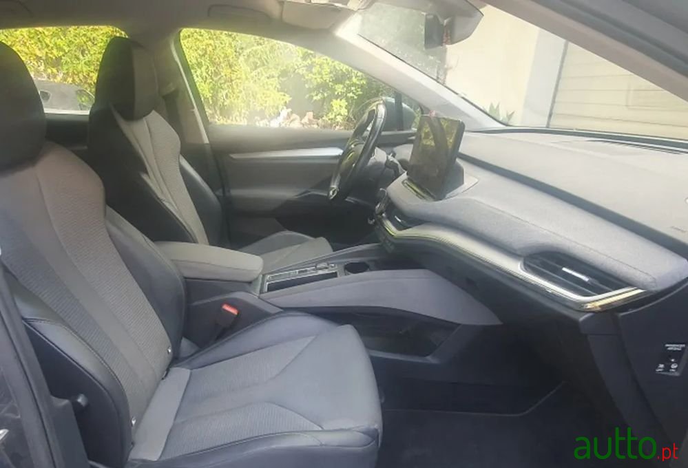 2021' Skoda Enyaq Iv 60 photo #5