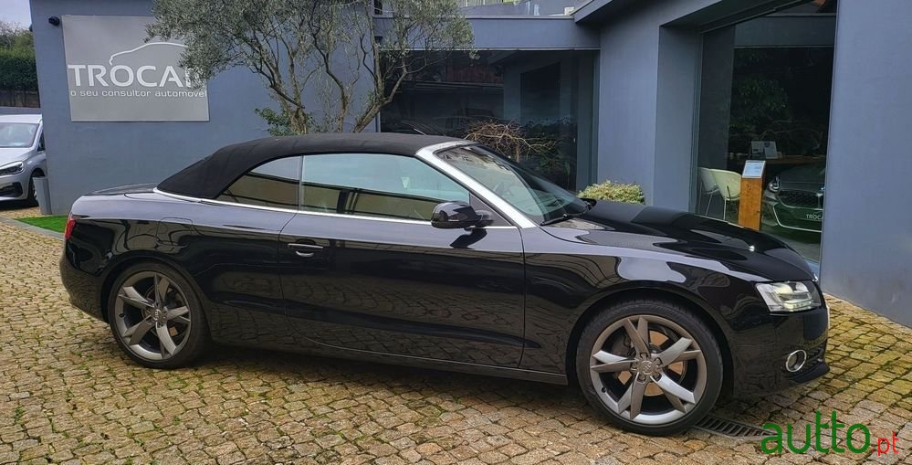 2009' Audi A5 Cabrio photo #4