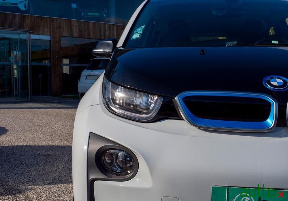 2015' BMW Série I (60 Ah) photo #5