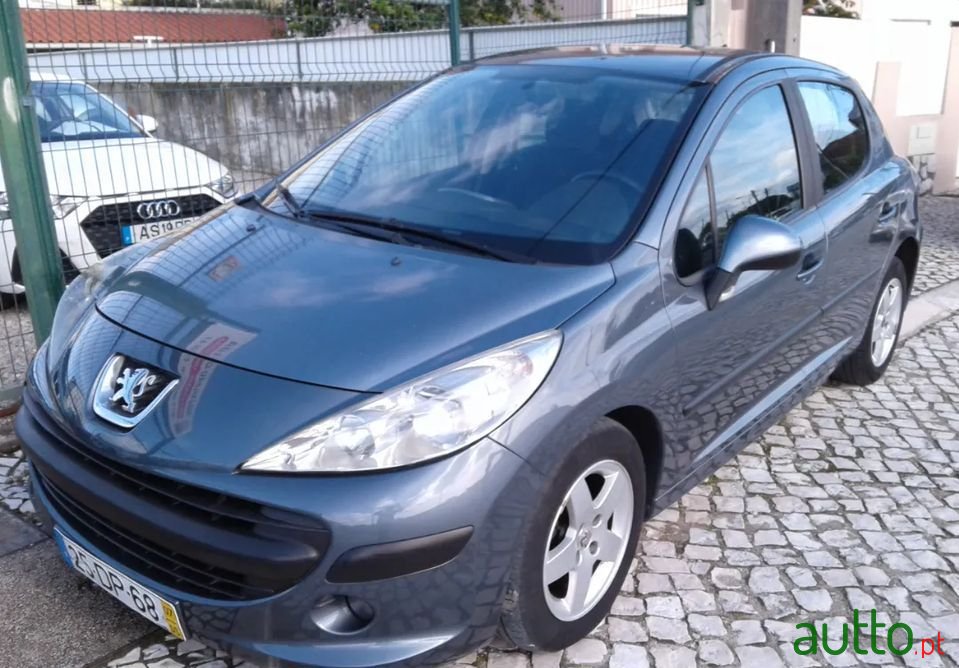 2007' Peugeot 207 photo #2