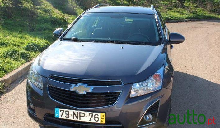 2013' Chevrolet Cruze Sw photo #3