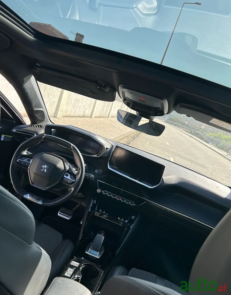 2021' Peugeot e-208 50 Kwh Gt photo #5