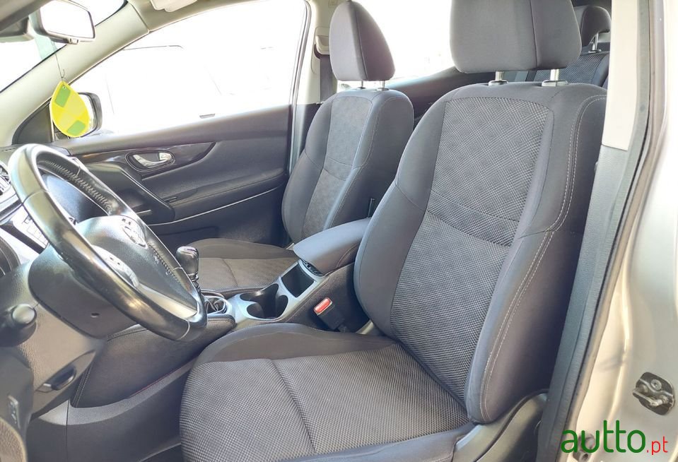 2016' Nissan Qashqai photo #6