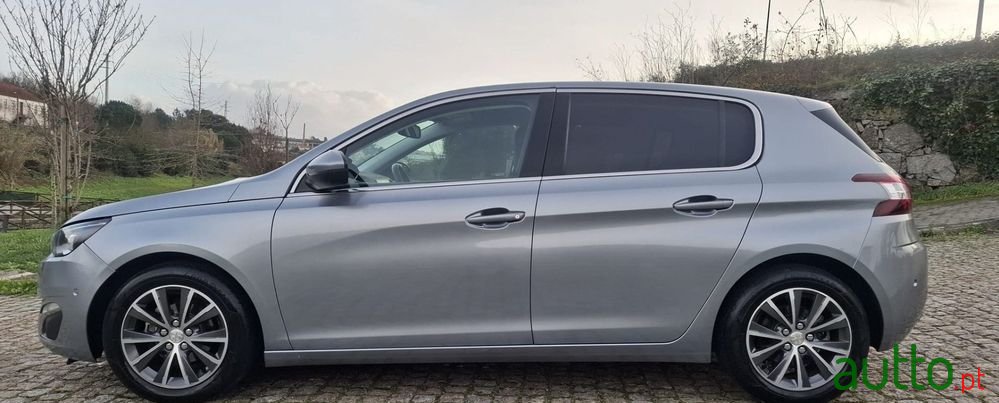 2017' Peugeot 308 photo #5