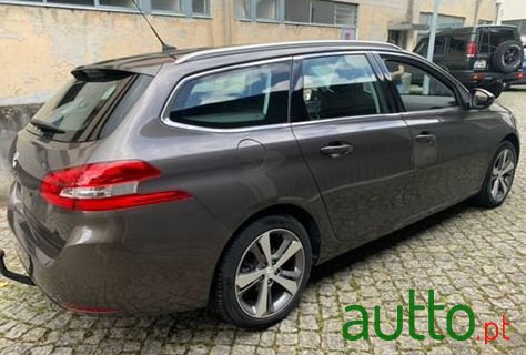 2015' Peugeot 308 Sw photo #6