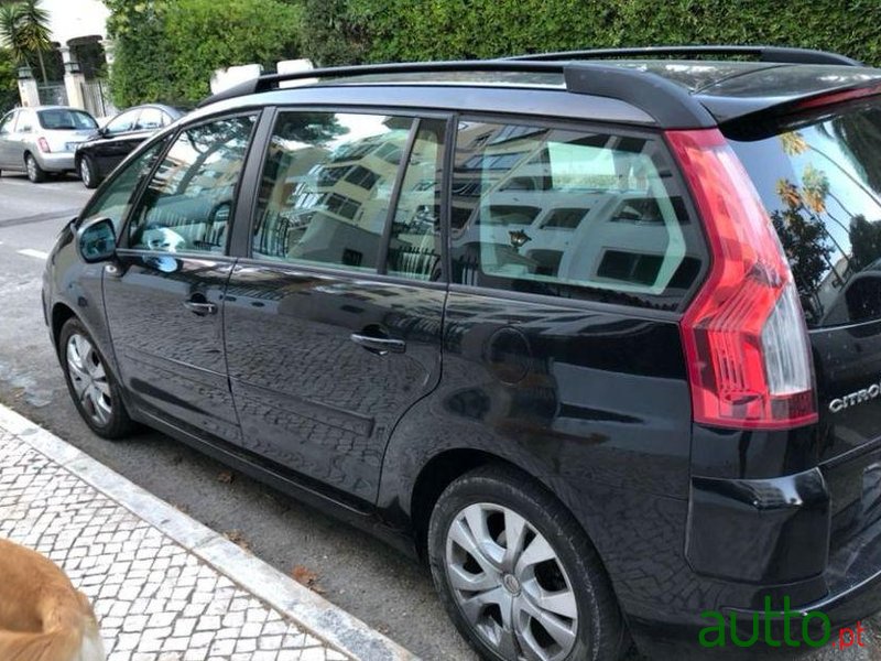 2006' Citroen C4 Grand Picasso photo #3