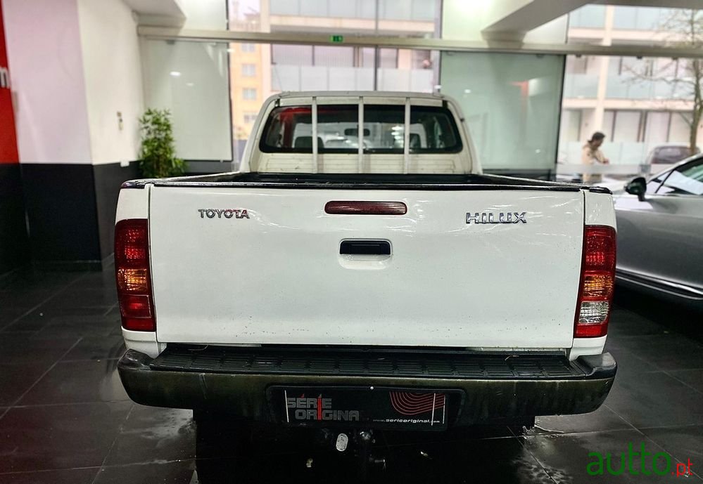 2008' Toyota Hilux 2.5 D-4D Ce photo #6