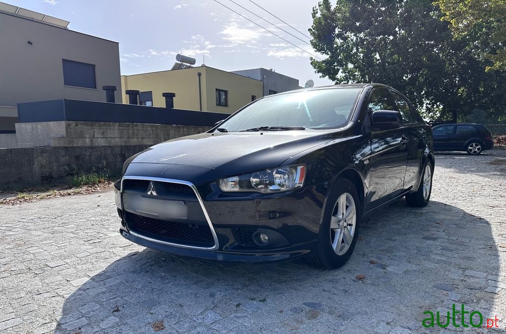 2009' Mitsubishi Lancer Sportback photo #1